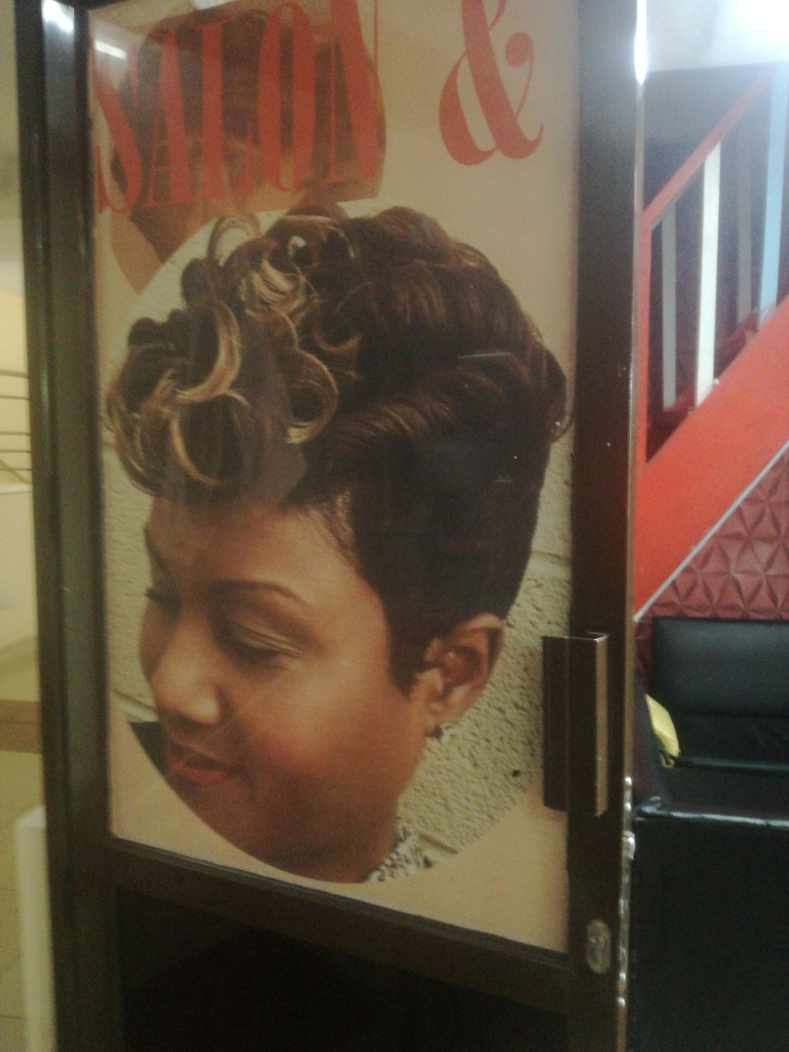 @lusabar or Lumagu Salon n' Barber